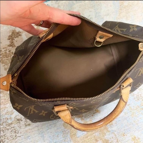 Vintage Louis Vuitton Speedy 30 - Picture 9 of 11